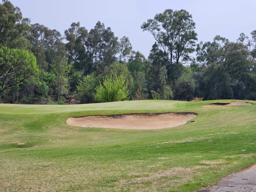 0 Bedroom Property for Sale in Vaal de Grace Golf Estate Free State